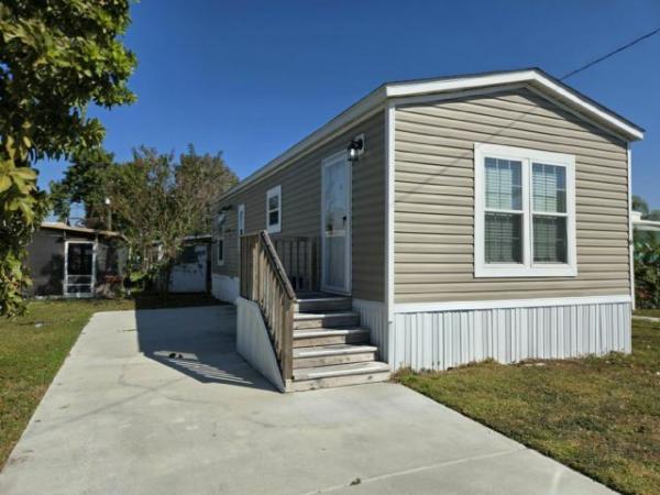 2023 Live Oak Homes Mobile Home For Sale