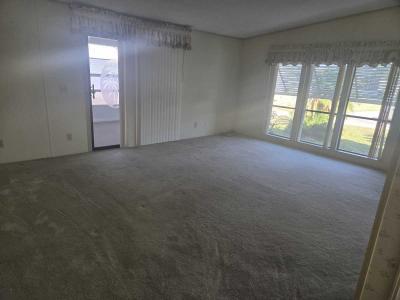 Photo 5 of 8 of home located at 323 Prince Edwards Ct Port Orange, FL 32129