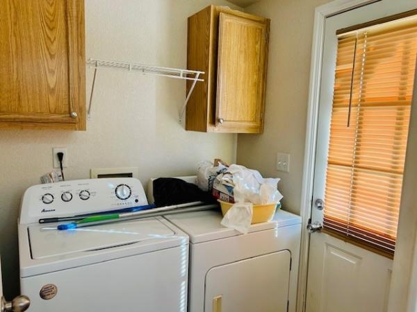 2004 Schult Manufactured Home