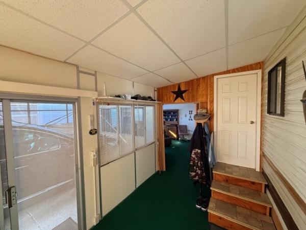 1987 Skyline Manufactured Home