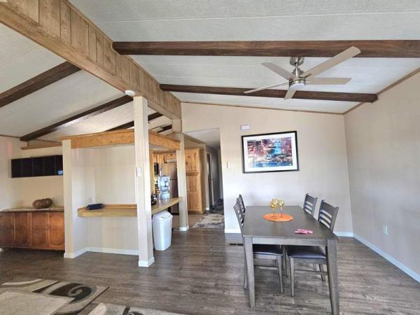 1984 Cavco Manufactured Home