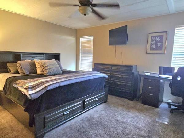 1984 Cavco Manufactured Home