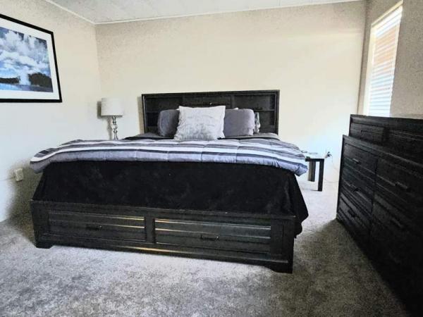 1984 Cavco Manufactured Home