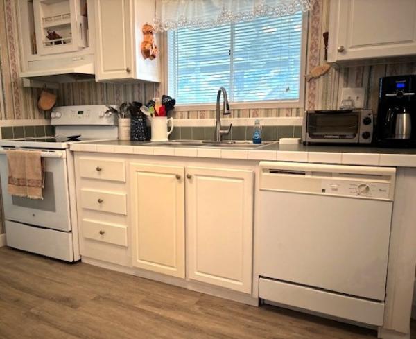 2004 Fleetwood Manufactured Home