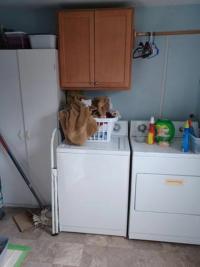 1985 Fleetwood Berkshire Manufactured Home