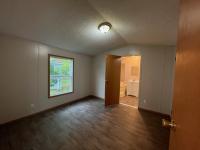 2002 Kensington Mobile Home