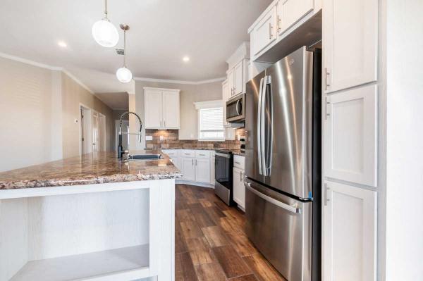 2022 Champion HS Mobile Home