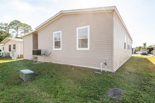 2022 Champion HS Mobile Home