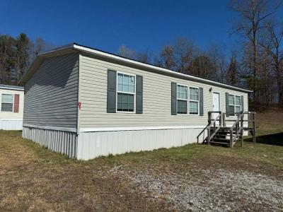 Mobile Home at 81 Appaloosa Trl Corbin, KY 40701