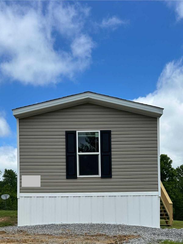 Photo 1 of 2 of home located at 114 Bradford Dr. Lot 6 Crossville, TN 38555