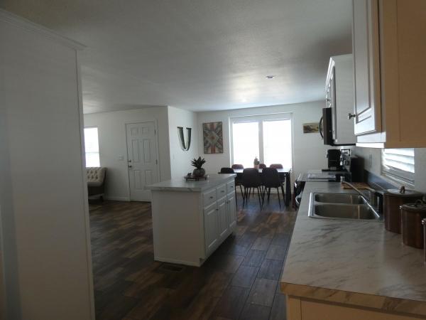 2025 Champion SRE2844PC Mobile Home