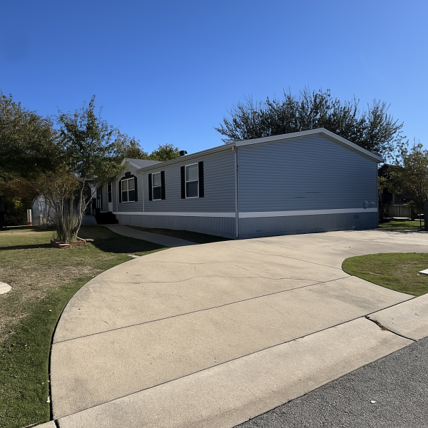 2000 Fleetwood Mobile Home For Sale