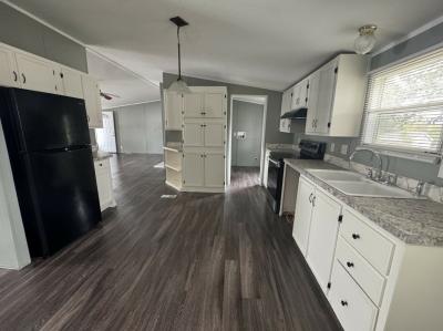 Photo 5 of 13 of home located at 13021 Dessau Road  #044 Austin, TX 78754