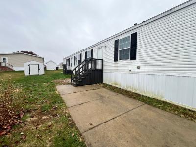 Mobile Home at 4407 Picadilly Jackson, MI 49201