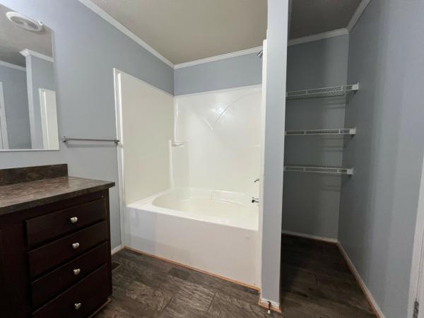 2015 Clayton 95SUN16763 Mobile Home