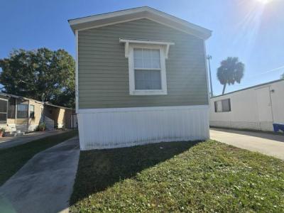 Mobile Home at 12130 Us Highway 41 South Lot 166 Gibsonton, FL 33534