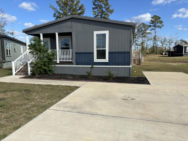 2023 Cham;ion Mobile Home For Sale