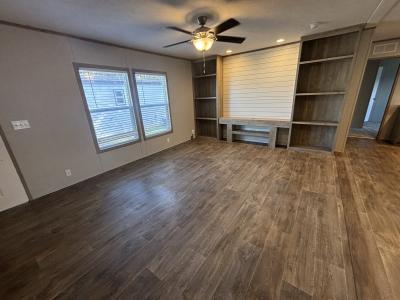 Photo 3 of 9 of home located at 10050 S Xavier St Conroe, TX 77303