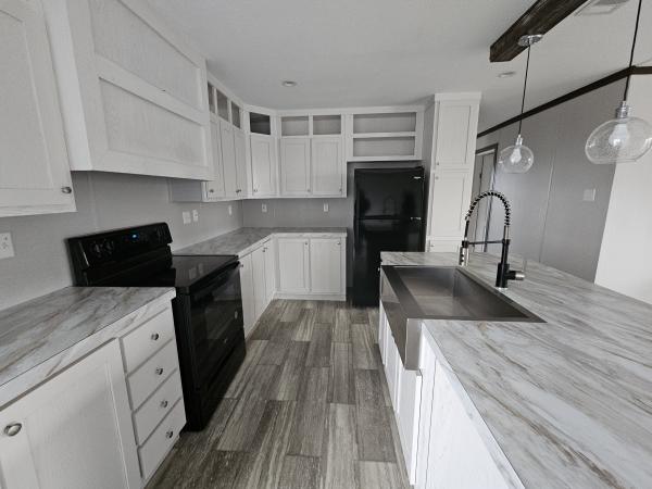 2021 Champion , Mobile Home