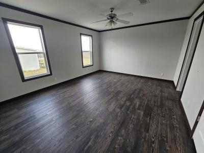 Photo 4 of 9 of home located at 260 Broken Spoke Dr Kyle, TX 78640