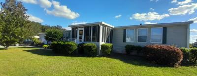 Mobile Home at 35652 Wintersweet Ln Zephyrhills, FL 33541