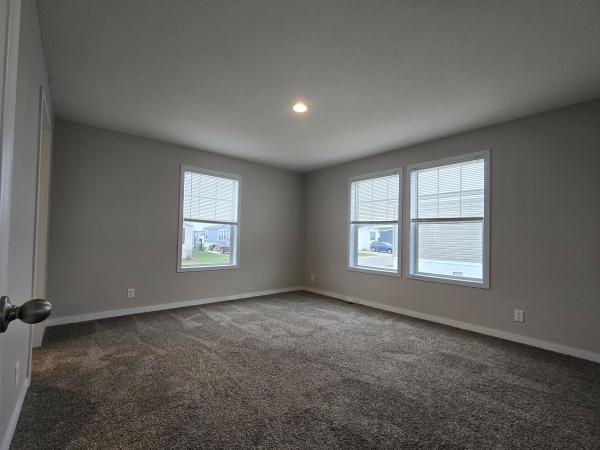 2021 Clayton 81FDH28523BH20 Mobile Home