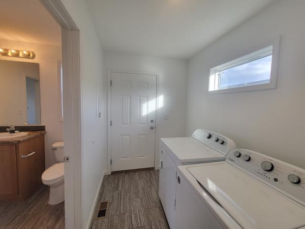 2022 Champion N-852 Mobile Home