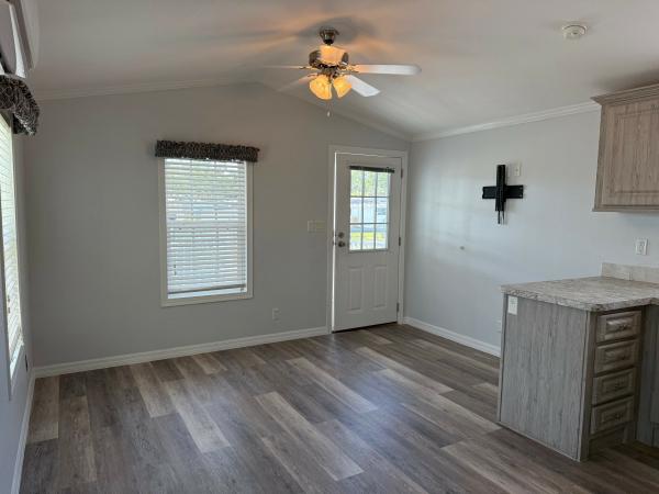 2017 Cavco 670 PORCH/6 Mobile Home