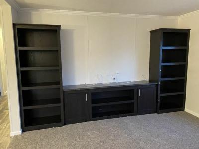 Photo 3 of 17 of home located at 827 Willowbrook Dr. Lockport, NY 14094