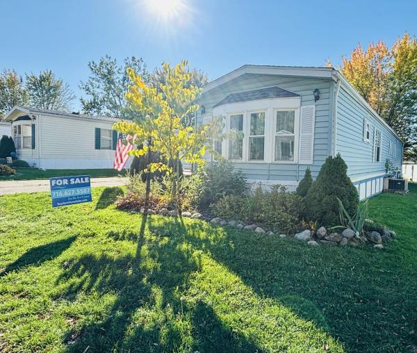 1990 Victorian mobile Home