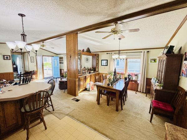 1990 Victorian mobile Home