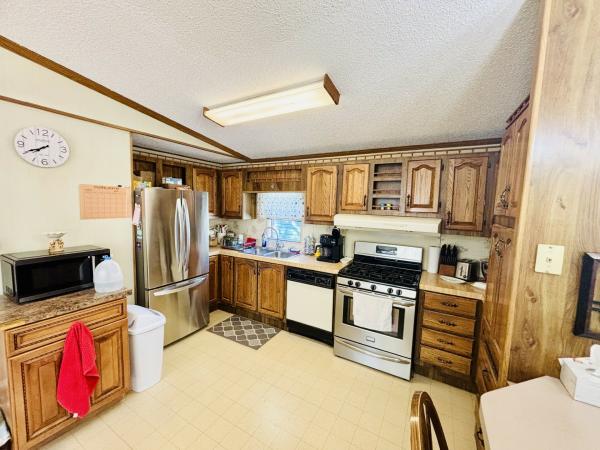 1990 Victorian mobile Home
