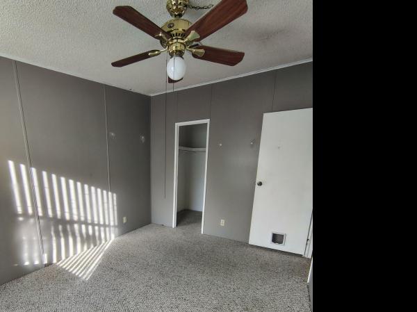 1989 FLEETWOOD Mobile Home