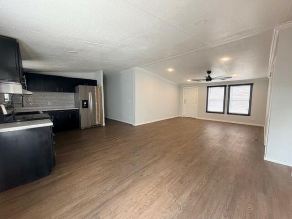 1995 Pioneer Pioneer Mobile Home