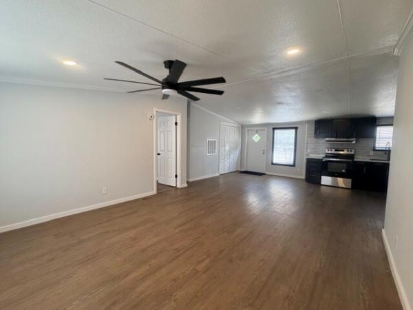 1995 Pioneer Pioneer Mobile Home