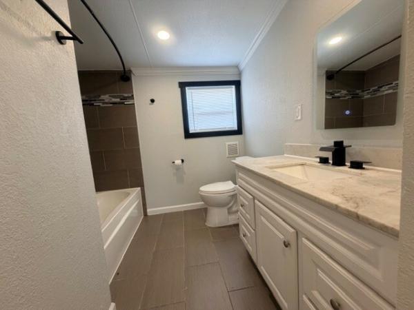 1995 Pioneer Pioneer Mobile Home