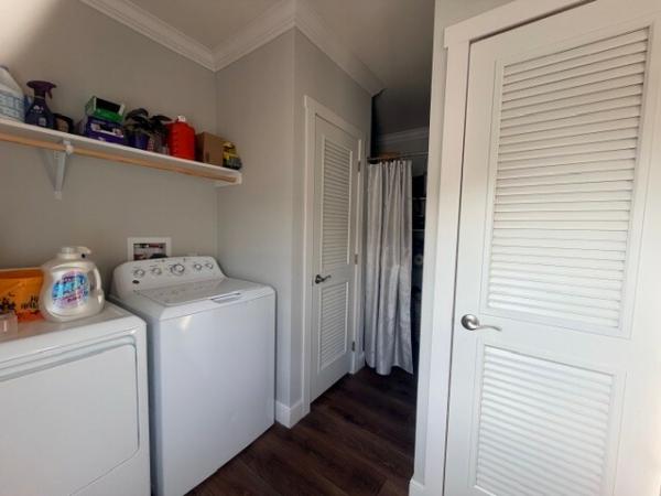 2025 Clatyon 32DEV28604A Mobile Home