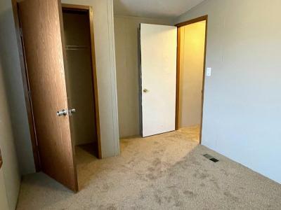 Photo 3 of 12 of home located at 458 Alanna Lane Lynwood, IL 60411