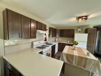 1988 Parkwood mobile Home