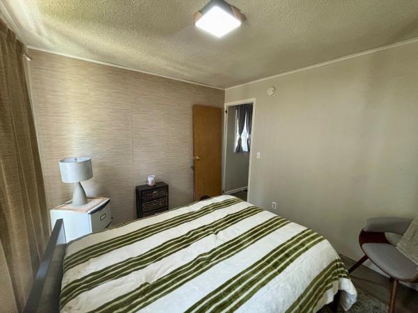 1988 Parkwood mobile Home