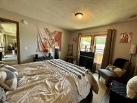 1988 Parkwood mobile Home