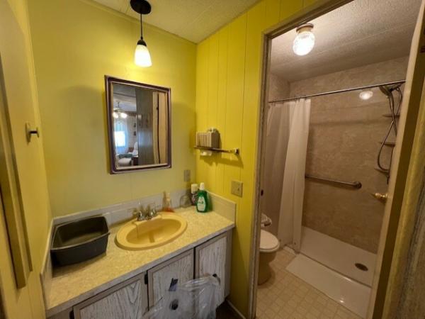 1981 HOME Unknown Mobile Home