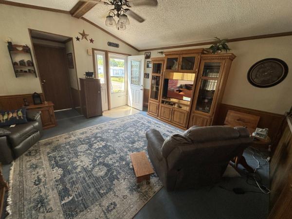 1991 Victorian mobile Home