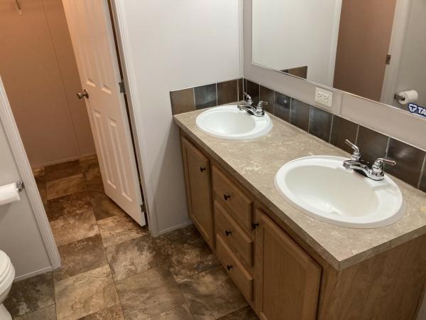 2013 EAGLE mobile Home