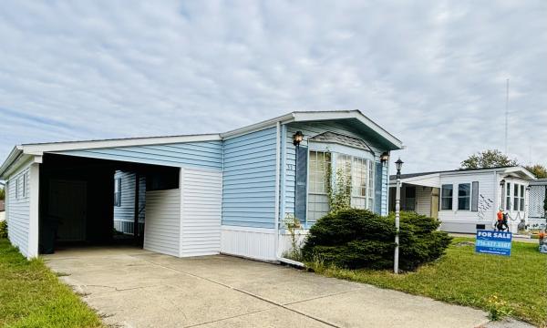 1988 Victorian mobile Home