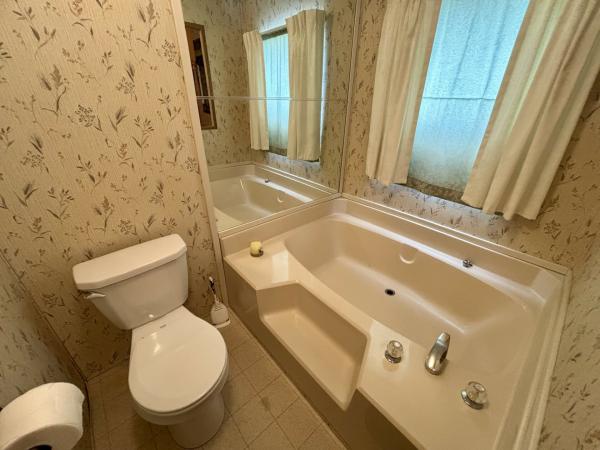 1988 Victorian mobile Home