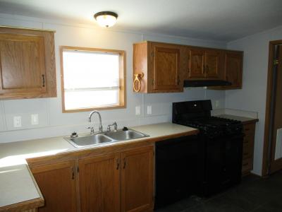 Photo 4 of 20 of home located at 43553 Park Dr E Clinton Township, MI 48036