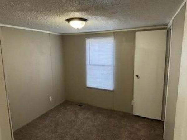 2002 Oakwood Homes Corp Oakwood Mobile Home