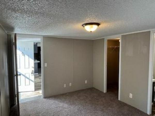 2002 Oakwood Homes Corp Oakwood Mobile Home