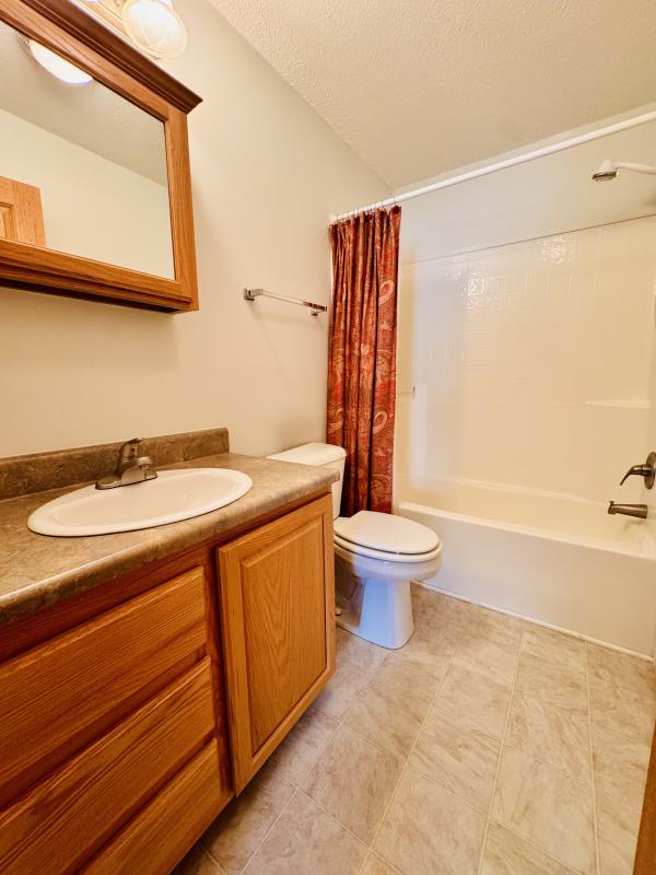 2009 NU Hart Homes FRH014349INAB Mobile Home